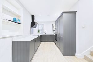 Kitchen - click for photo gallery